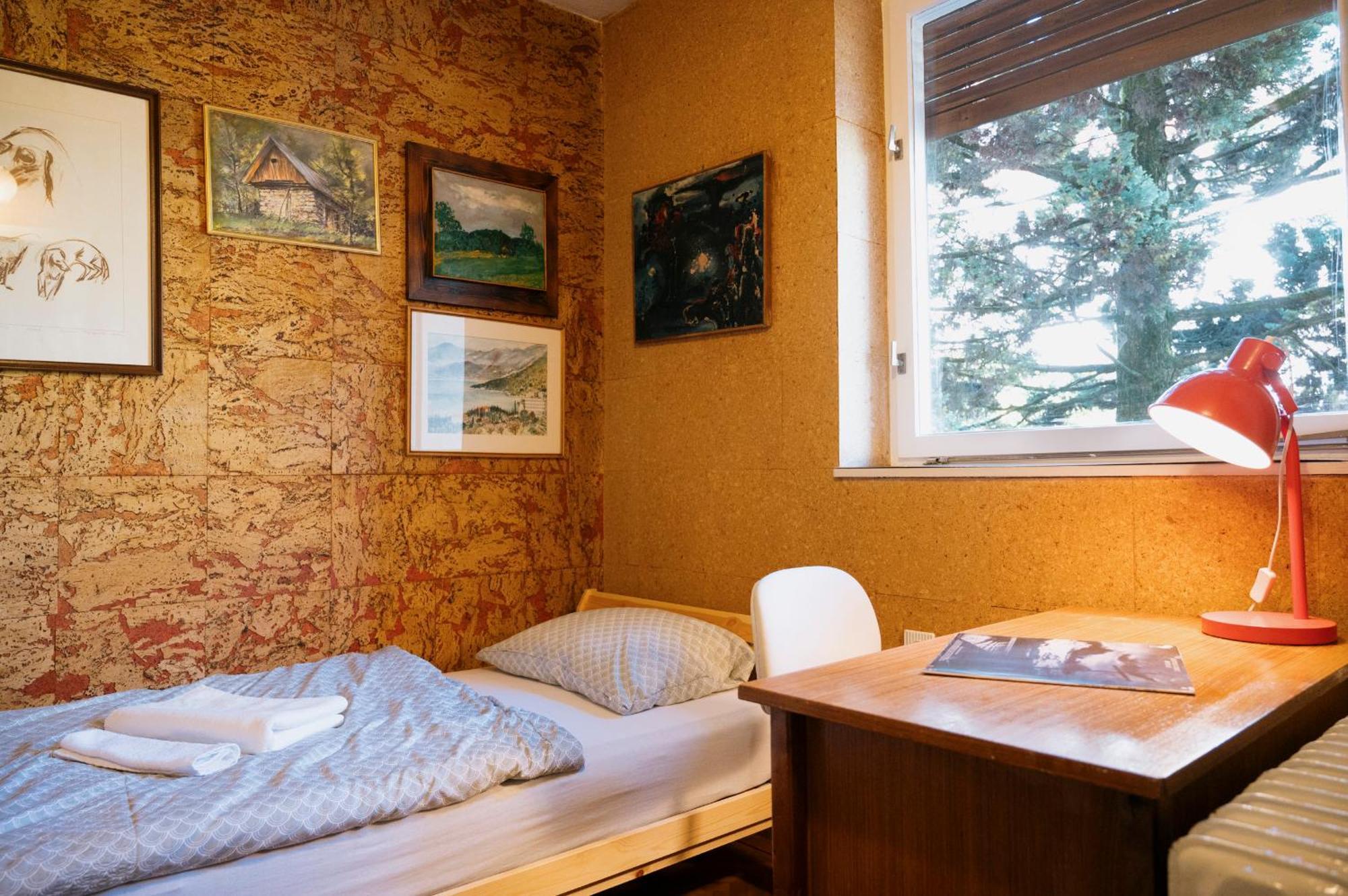 Ljubljana C17 4-Bedroom Private Row House With Garden And Parking Экстерьер фото